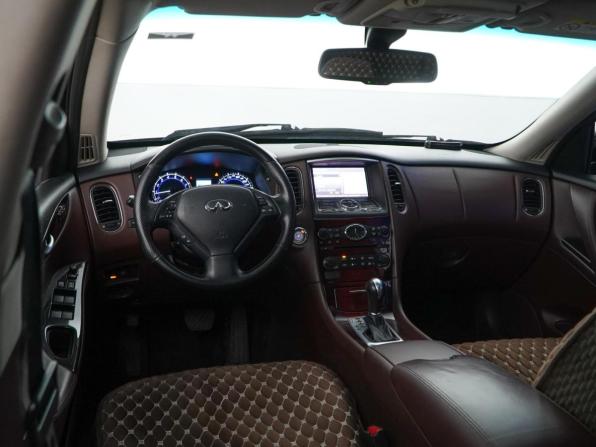 Infiniti QX50 I Рестайлинг с пробегом 2016 года, цена 1 950 000 рублей, 189843 км, внедорожник, Автокод Объявления