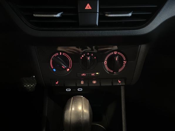 Volkswagen Polo VI с пробегом 2021 года, цена 1 698 000 рублей, 63427 км, лифтбек, Автокод Объявления