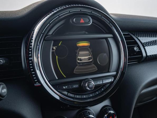 Mini Hatch III (F55/F56) с пробегом 2016 года, цена 2 385 000 рублей, 78458 км, хэтчбек, Автокод Объявления