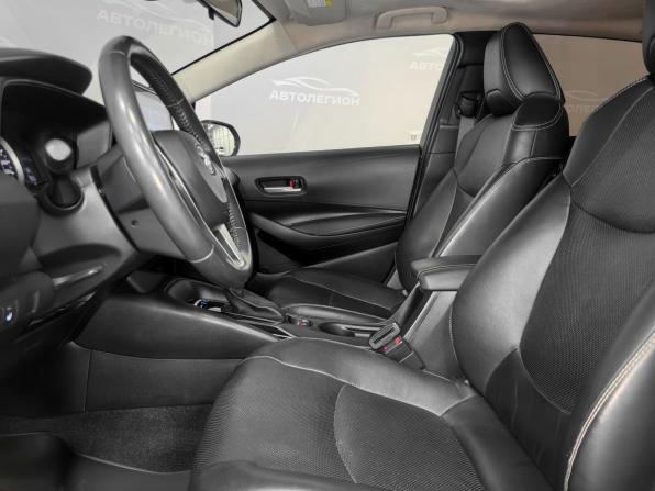 Toyota Corolla XII (E210) с пробегом 2021 года, цена 1 950 000 рублей, 40415 км, седан, Автокод Объявления