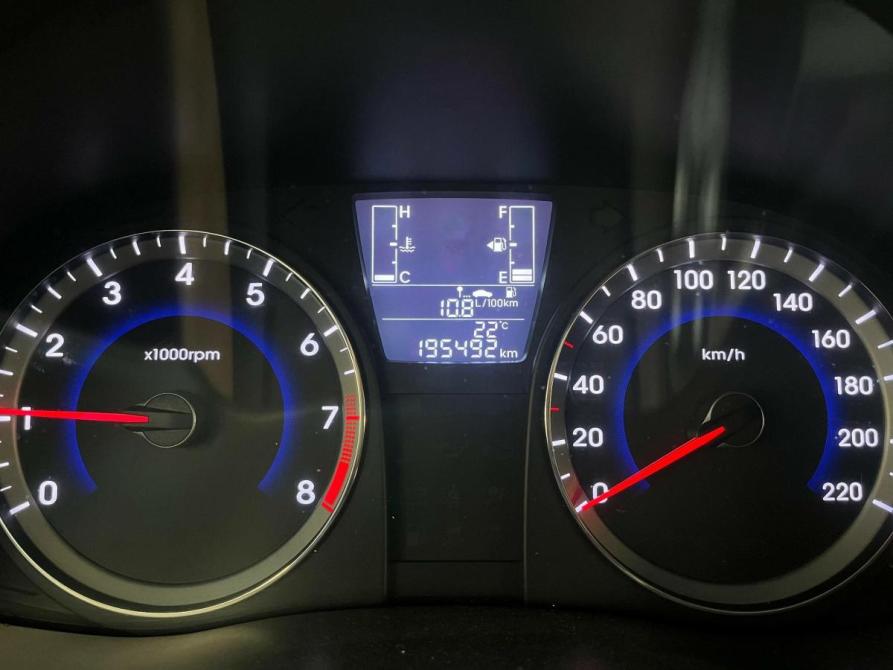 Hyundai Solaris I Рестайлинг Нижнекамск  - изображение 14