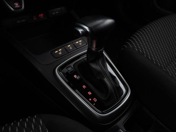 Kia Rio IV с пробегом 2018 года, цена 1 399 050 рублей, 81307 км, хэтчбек, Автокод Объявления
