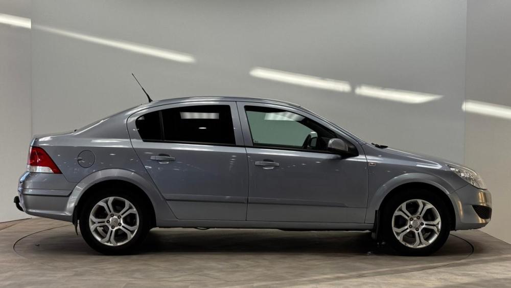Opel Astra H Рестайлинг Киров  - изображение 5