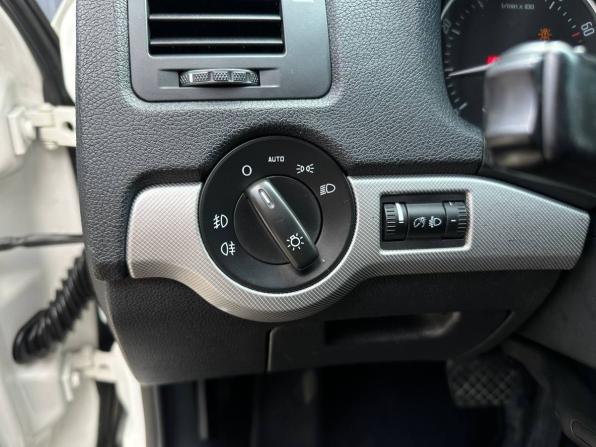 Skoda Octavia II (A5) Рестайлинг с пробегом 2011 года, цена 699 000 рублей, 216500 км, лифтбек, Автокод Объявления