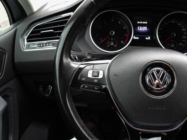 Volkswagen Tiguan II с пробегом 2019 года, цена 2 490 000 рублей, 99951 км, внедорожник, Автокод Объявления