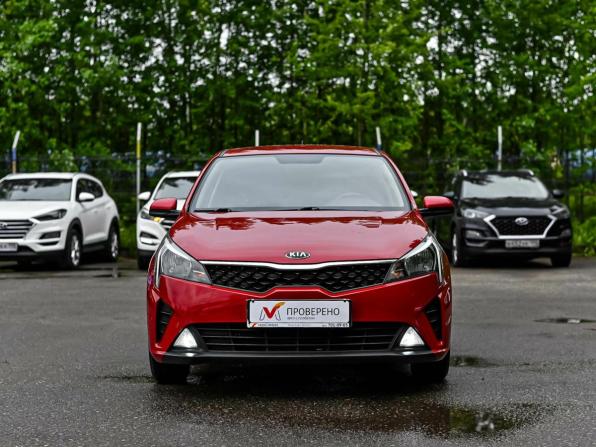 Kia Rio IV Рестайлинг с пробегом 2020 года, цена 1 650 000 рублей, 57056 км, седан, Автокод Объявления
