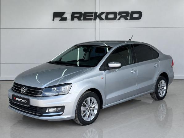 Volkswagen Polo V Рестайлинг с пробегом 2017 года, цена 1 419 000 рублей, 62500 км, седан, Автокод Объявления