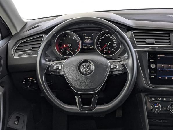 Volkswagen Tiguan II с пробегом 2018 года, цена 2 550 000 рублей, 115740 км, внедорожник, Автокод Объявления