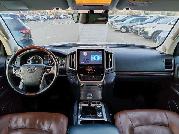 Toyota Land Cruiser 200 Series Рестайлинг 2 с пробегом 2016 года, цена 4 850 000 рублей, 292753 км, внедорожник, Автокод Объявления