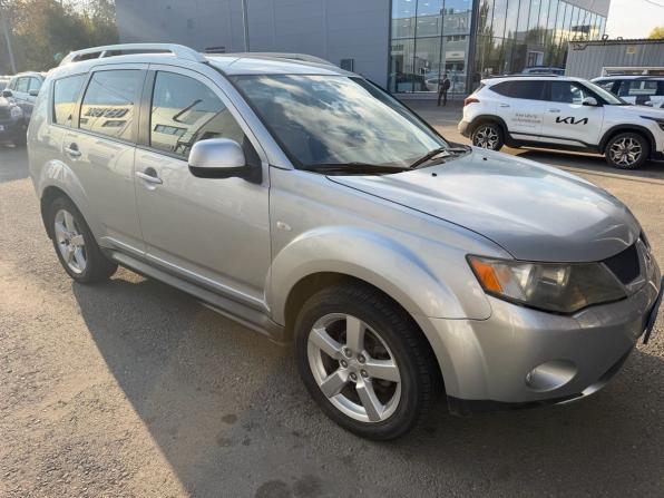 Mitsubishi Outlander II с пробегом 2008 года, цена 749 000 рублей, 317000 км, внедорожник, Автокод Объявления