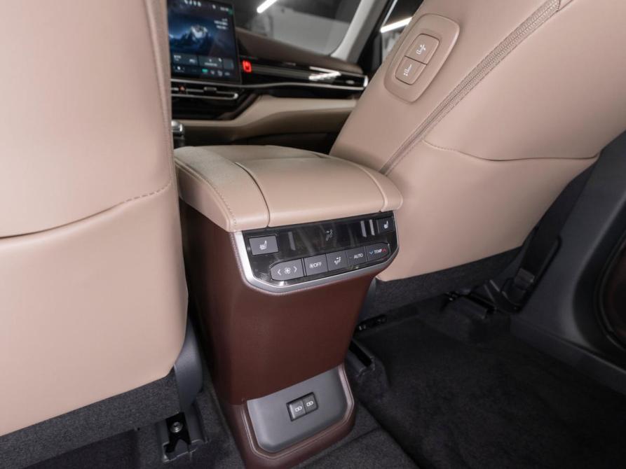 Toyota Highlander IV (XU70) Москва  - изображение 20