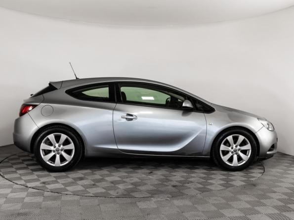 Opel Astra J Рестайлинг с пробегом 2012 года, цена 749 000 рублей, 224796 км, хэтчбек, Автокод Объявления