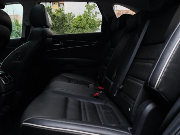 Kia Sorento III Prime Рестайлинг с пробегом 2018 года, цена 2 995 000 рублей, 118664 км, внедорожник, Автокод Объявления