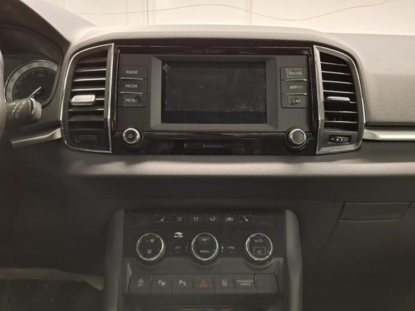 Skoda Karoq I с пробегом 2020 года, цена 2 316 000 рублей, 84305 км, внедорожник, Автокод Объявления