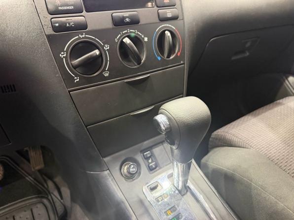 Toyota Corolla IX (E120 E130) Рестайлинг с пробегом 2006 года, цена 649 000 рублей, 186450 км, хэтчбек, Автокод Объявления