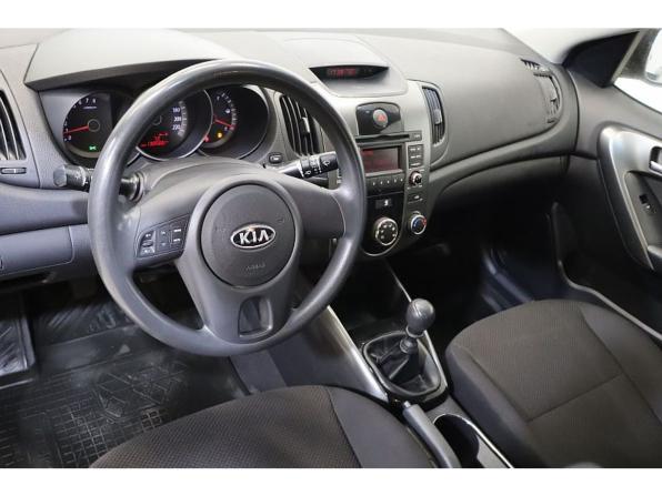 Kia Cerato II с пробегом 2010 года, цена 683 000 рублей, 138151 км, седан, Автокод Объявления