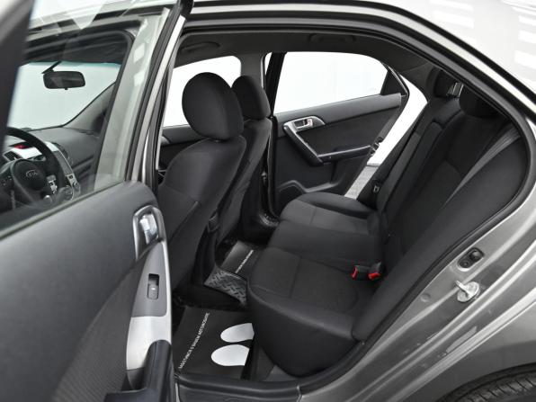 Kia Cerato II с пробегом 2010 года, цена 649 000 рублей, 407000 км, седан, Автокод Объявления