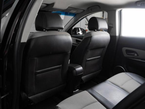 Chevrolet Cruze I Рестайлинг с пробегом 2013 года, цена 850 000 рублей, 215922 км, седан, Автокод Объявления