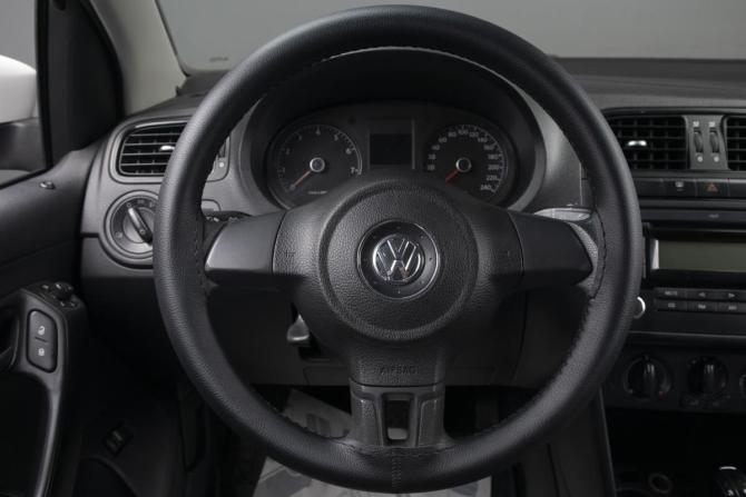 Volkswagen Polo V с пробегом 2012 года, цена 679 000 рублей, 220123 км, седан, Автокод Объявления