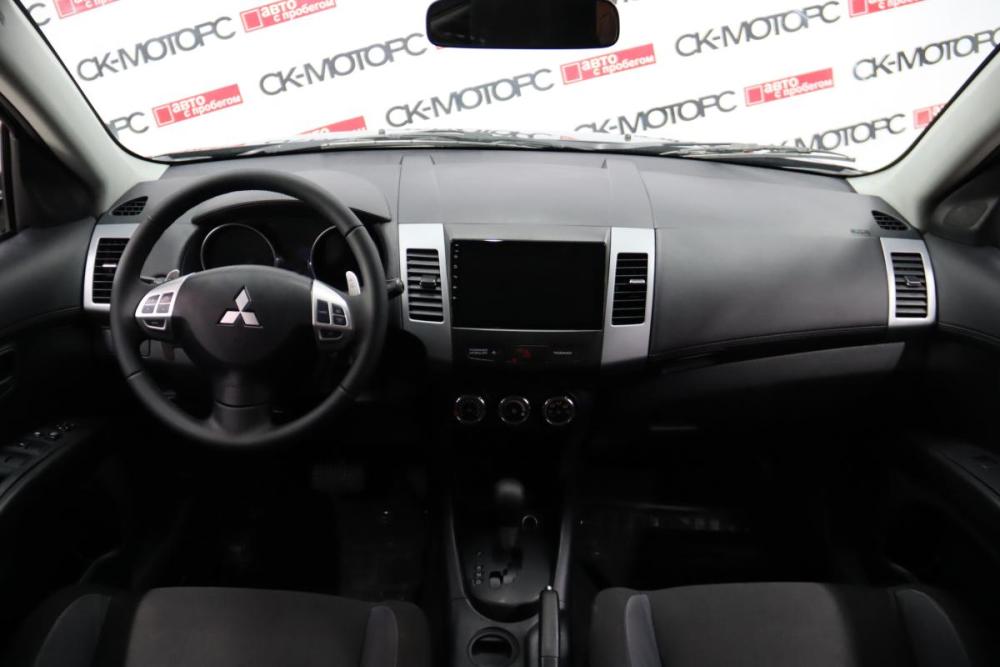 Mitsubishi Outlander II Рестайлинг Сургут  - изображение 8