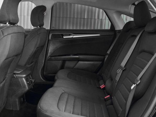 Ford Mondeo V с пробегом 2017 года, цена 1 620 000 рублей, 132379 км, седан, Автокод Объявления