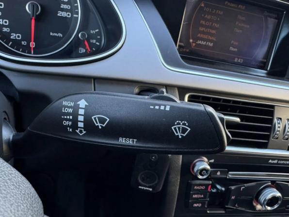 Audi A4 IV (B8) Рестайлинг с пробегом 2013 года, цена 1 544 000 рублей, 130287 км, седан, Автокод Объявления