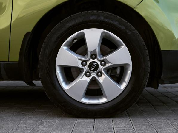 Kia Soul II Рестайлинг с пробегом 2018 года, цена 1 549 000 рублей, 109000 км, хэтчбек, Автокод Объявления