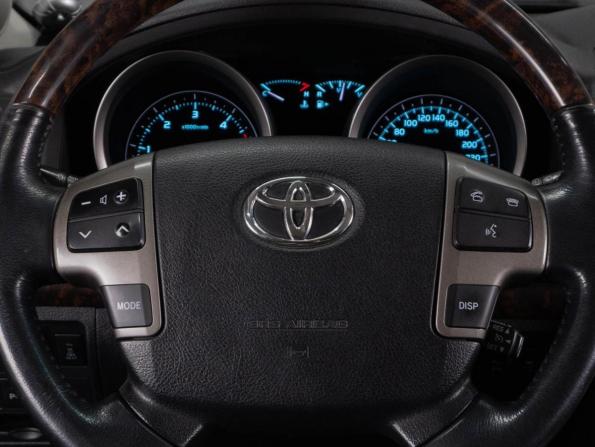 Toyota Land Cruiser 200 Series с пробегом 2011 года, цена 3 369 000 рублей, 164418 км, внедорожник, Автокод Объявления