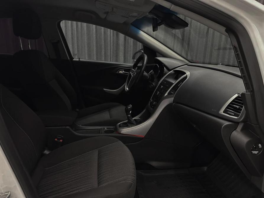 Opel Astra J Красноярск  - изображение 8