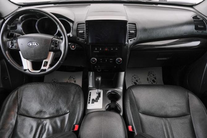 Kia Sorento II с пробегом 2010 года, цена 1 099 000 рублей, 257900 км, внедорожник, Автокод Объявления