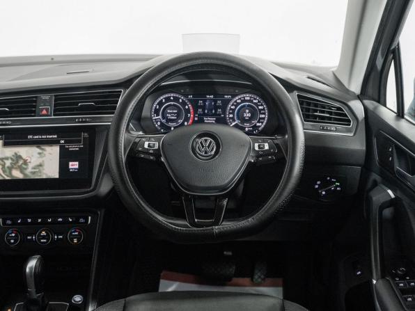Volkswagen Tiguan II с пробегом 2018 года, цена 2 100 000 рублей, 64460 км, внедорожник, Автокод Объявления