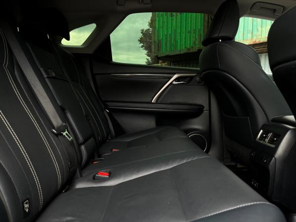 Lexus RX IV Рестайлинг с пробегом 2019 года, цена 4 856 700 рублей, 84094 км, внедорожник, Автокод Объявления