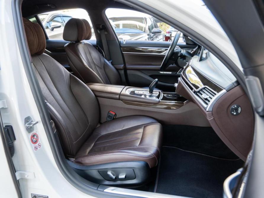 BMW 7 серии VI (G11/G12) Волгоград  - изображение 14