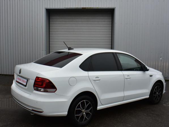 Volkswagen Polo V Рестайлинг с пробегом 2019 года, цена 1 199 000 рублей, 104662 км, седан, Автокод Объявления