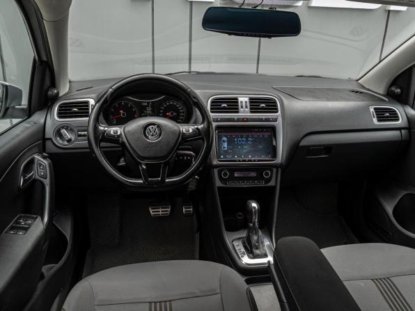 Volkswagen Polo V Рестайлинг с пробегом 2016 года, цена 1 220 000 рублей, 141032 км, седан, Автокод Объявления
