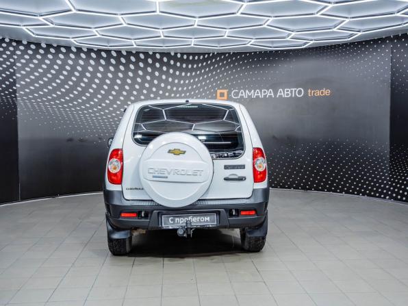 Chevrolet Niva I Рестайлинг с пробегом 2016 года, цена 594 000 рублей, 115905 км, внедорожник, Автокод Объявления