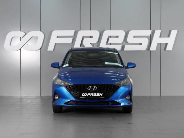 Hyundai Solaris II Рестайлинг с пробегом 2021 года, цена 1 715 000 рублей, 38176 км, седан, Автокод Объявления