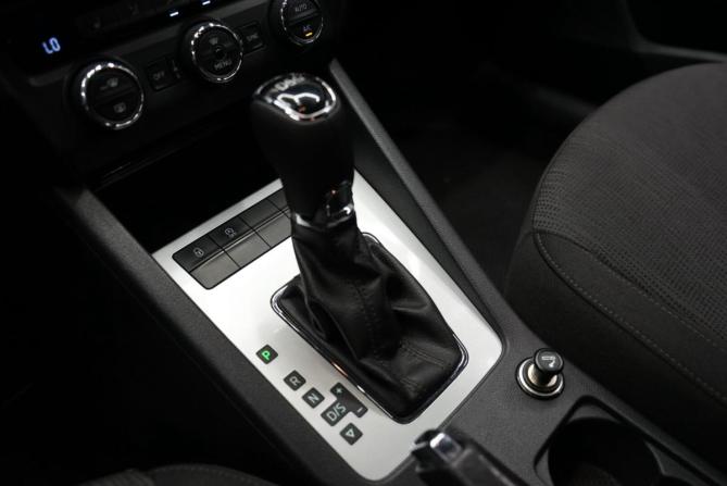 Skoda Octavia III (A7) с пробегом 2016 года, цена 1 670 000 рублей, 246100 км, лифтбек, Автокод Объявления