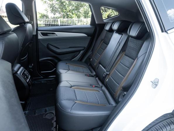 Haval F7 I Рестайлинг с пробегом 2023 года, цена 1 876 200 рублей, 87045 км, внедорожник, Автокод Объявления