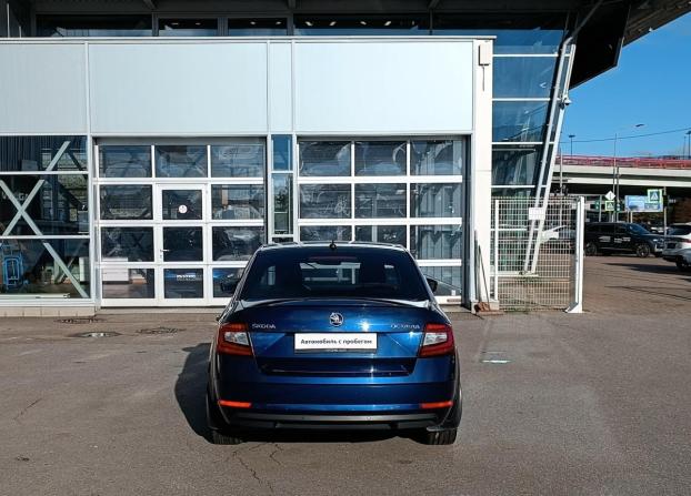 Skoda Octavia III (A7) Рестайлинг с пробегом 2017 года, цена 1 965 000 рублей, 160915 км, лифтбек, Автокод Объявления