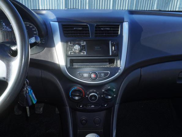 Hyundai Solaris I с пробегом 2011 года, цена 698 000 рублей, 171399 км, седан, Автокод Объявления