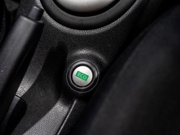 Nissan Note II с пробегом 2015 года, цена 1 000 000 рублей, 87400 км, хэтчбек, Автокод Объявления