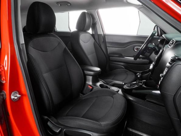 Kia Soul II Рестайлинг с пробегом 2019 года, цена 1 799 000 рублей, 97973 км, хэтчбек, Автокод Объявления