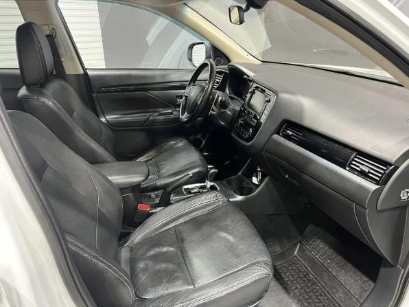 Mitsubishi Outlander III с пробегом 2014 года, цена 1 595 000 рублей, 313000 км, внедорожник, Автокод Объявления