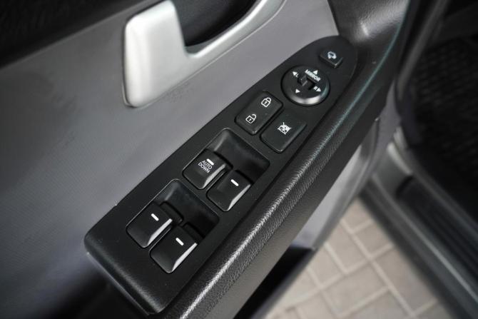 Kia Sportage III с пробегом 2013 года, цена 1 370 000 рублей, 171767 км, внедорожник, Автокод Объявления