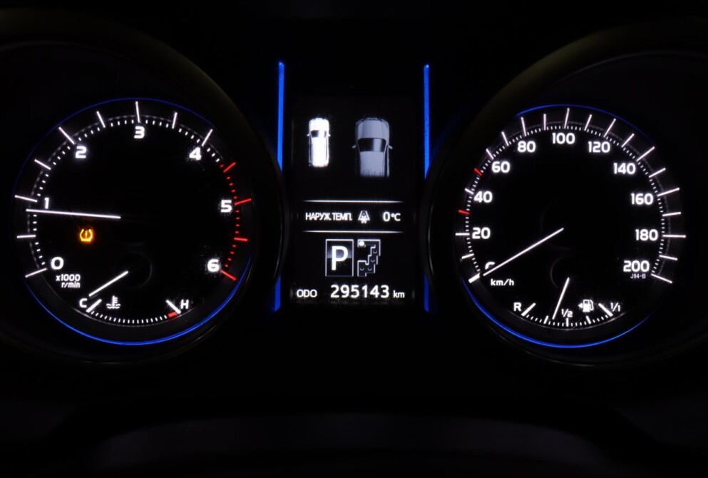 Toyota Land Cruiser Prado 150 Series Рестайлинг 1 Нижний Новгород  - изображение 12