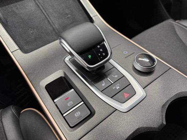 Omoda C5 I с пробегом 2023 года, цена 1 750 000 рублей, 35917 км, внедорожник, Автокод Объявления
