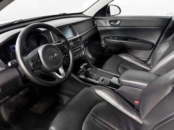 Kia Optima IV с пробегом 2018 года, цена 1 690 000 рублей, 111830 км, седан, Автокод Объявления
