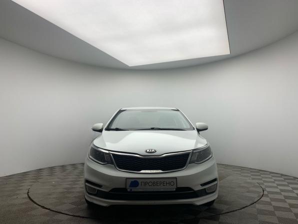 Kia Rio III Рестайлинг с пробегом 2015 года, цена 685 000 рублей, 232505 км, седан, Автокод Объявления