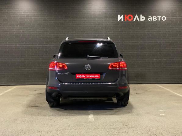 Volkswagen Touareg II с пробегом 2012 года, цена 1 850 000 рублей, 258524 км, внедорожник, Автокод Объявления